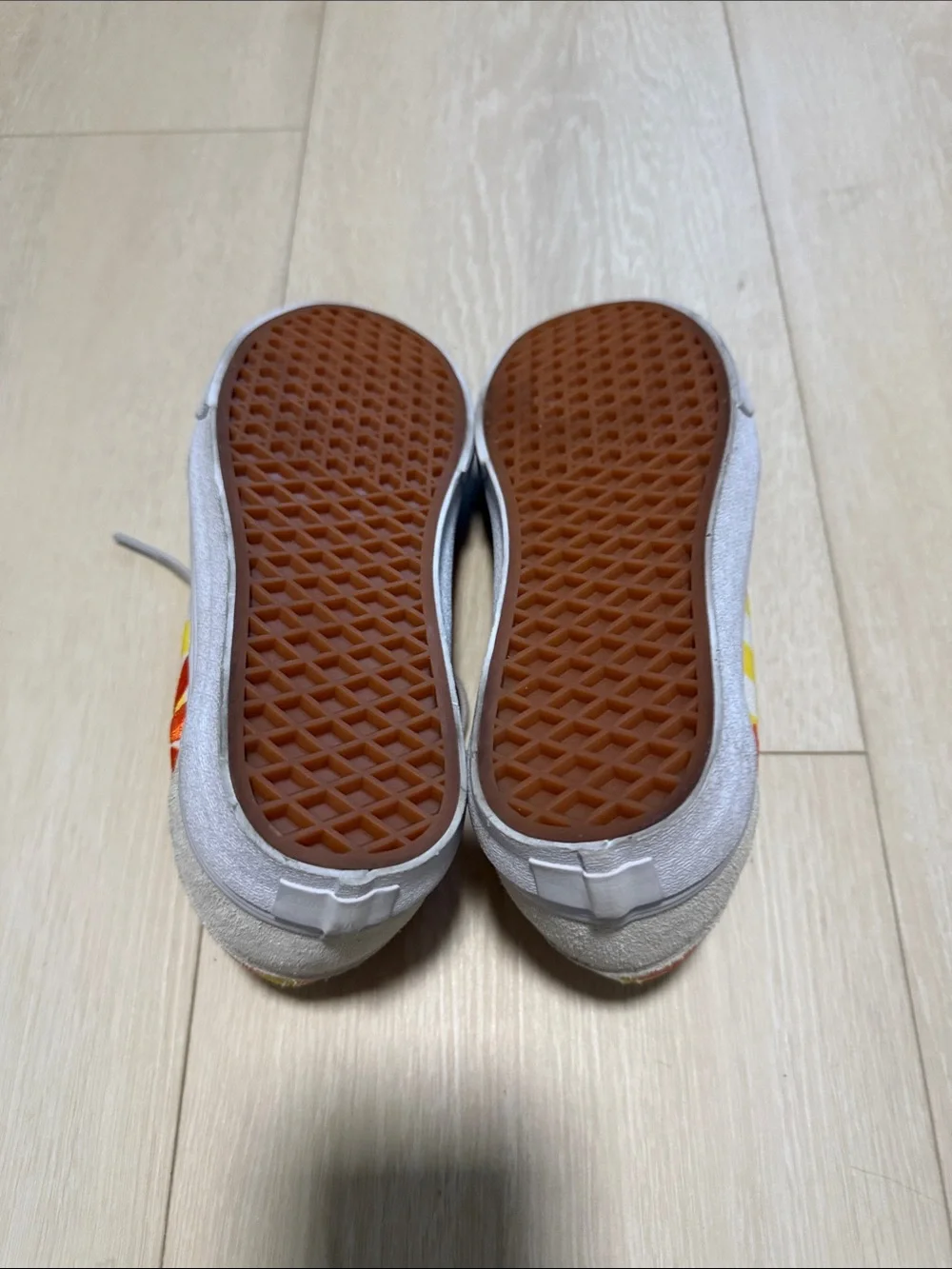 Vans Floral Low-Top Sneakers in Cream, Orange & Yellow